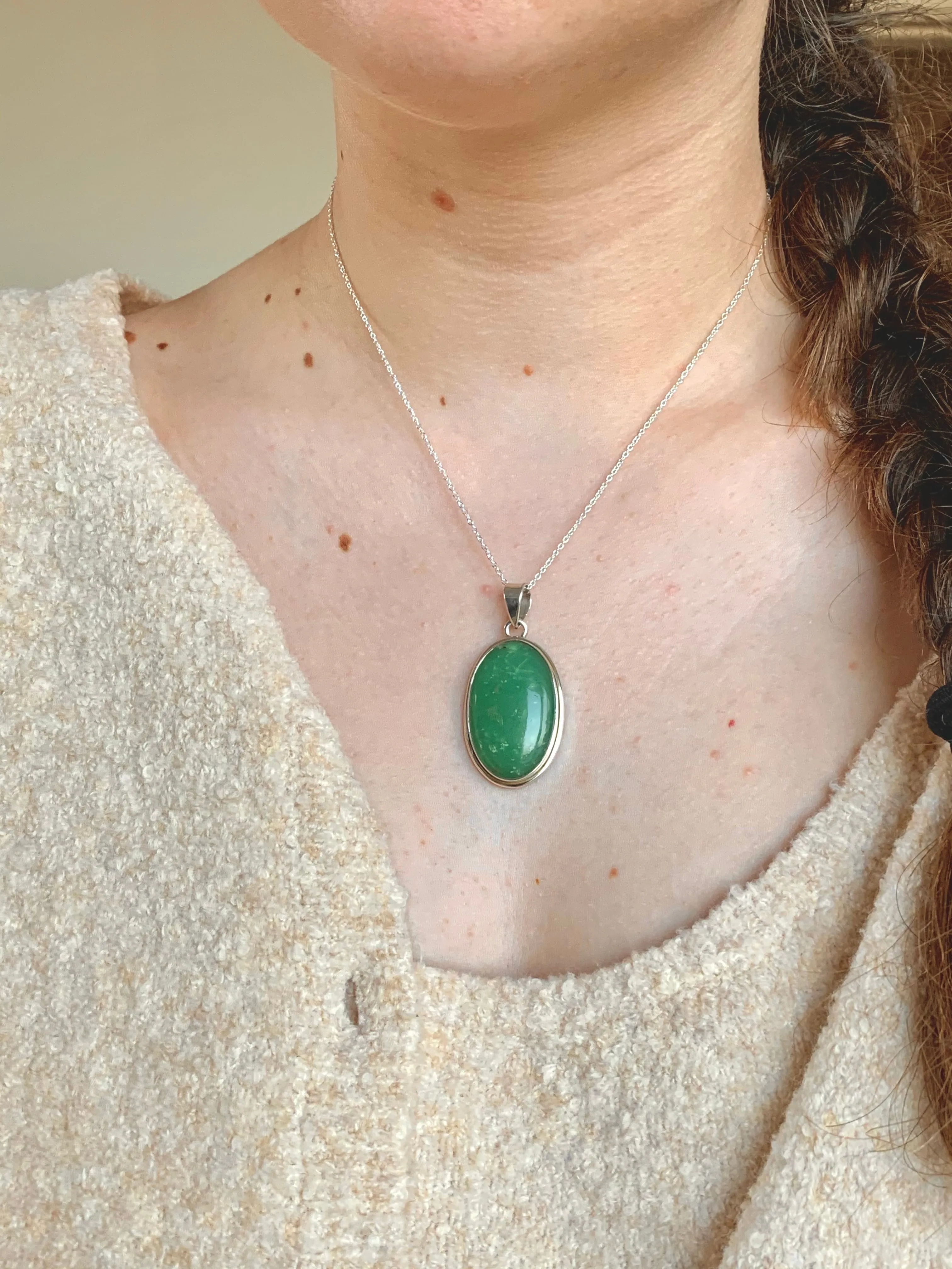 Chrysoprase Brea Pendant - Long Oval