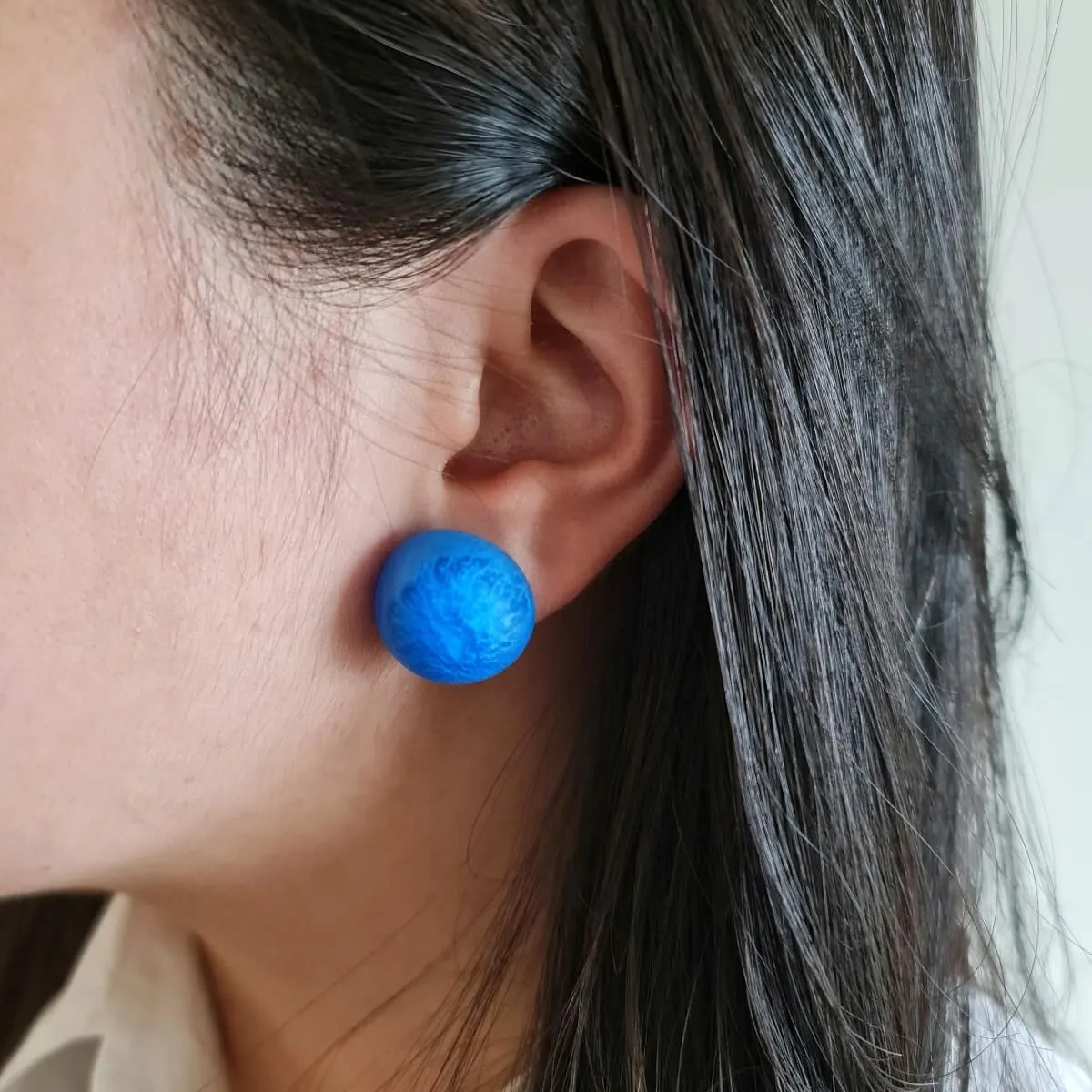 Dome Ocean Blue Studs