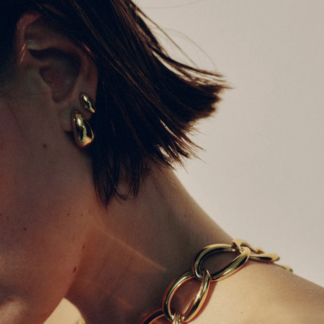 Isla Studs - Gold