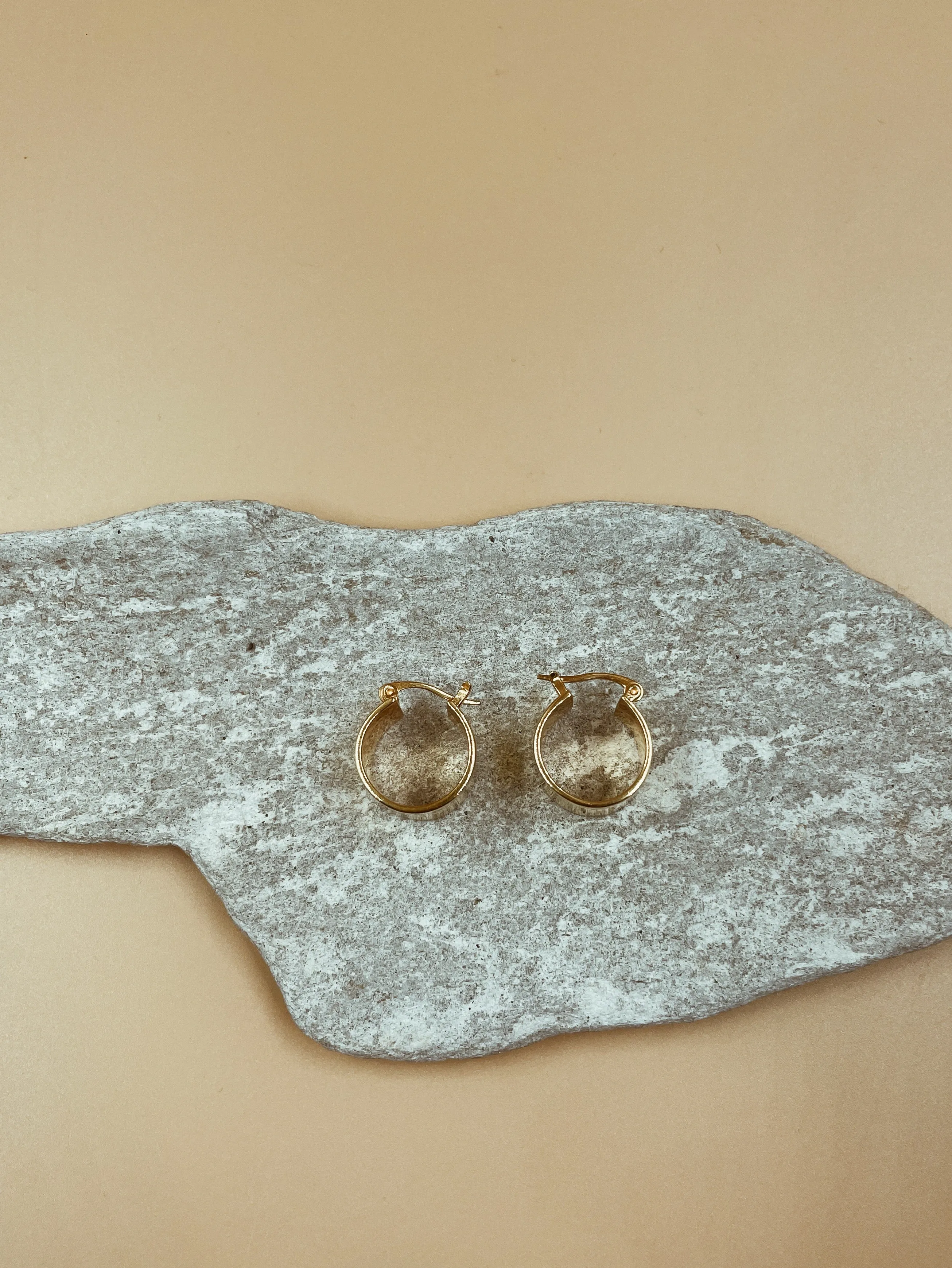 Small Tamara Hoops