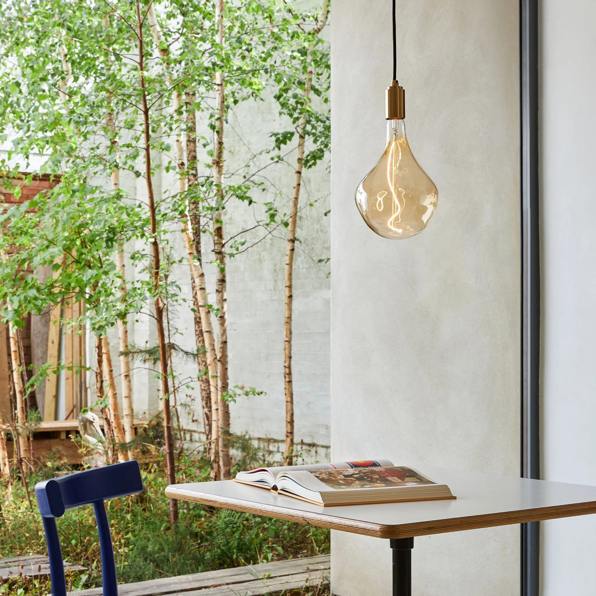 Voronoi II Pendant Light in Walnut